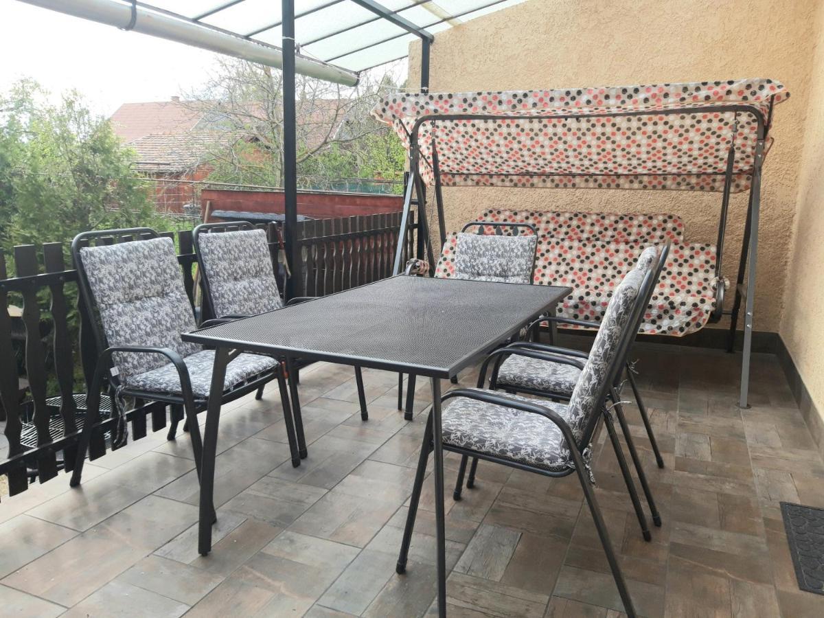 Arany Apartman Zsory Mezőkövesd エクステリア 写真