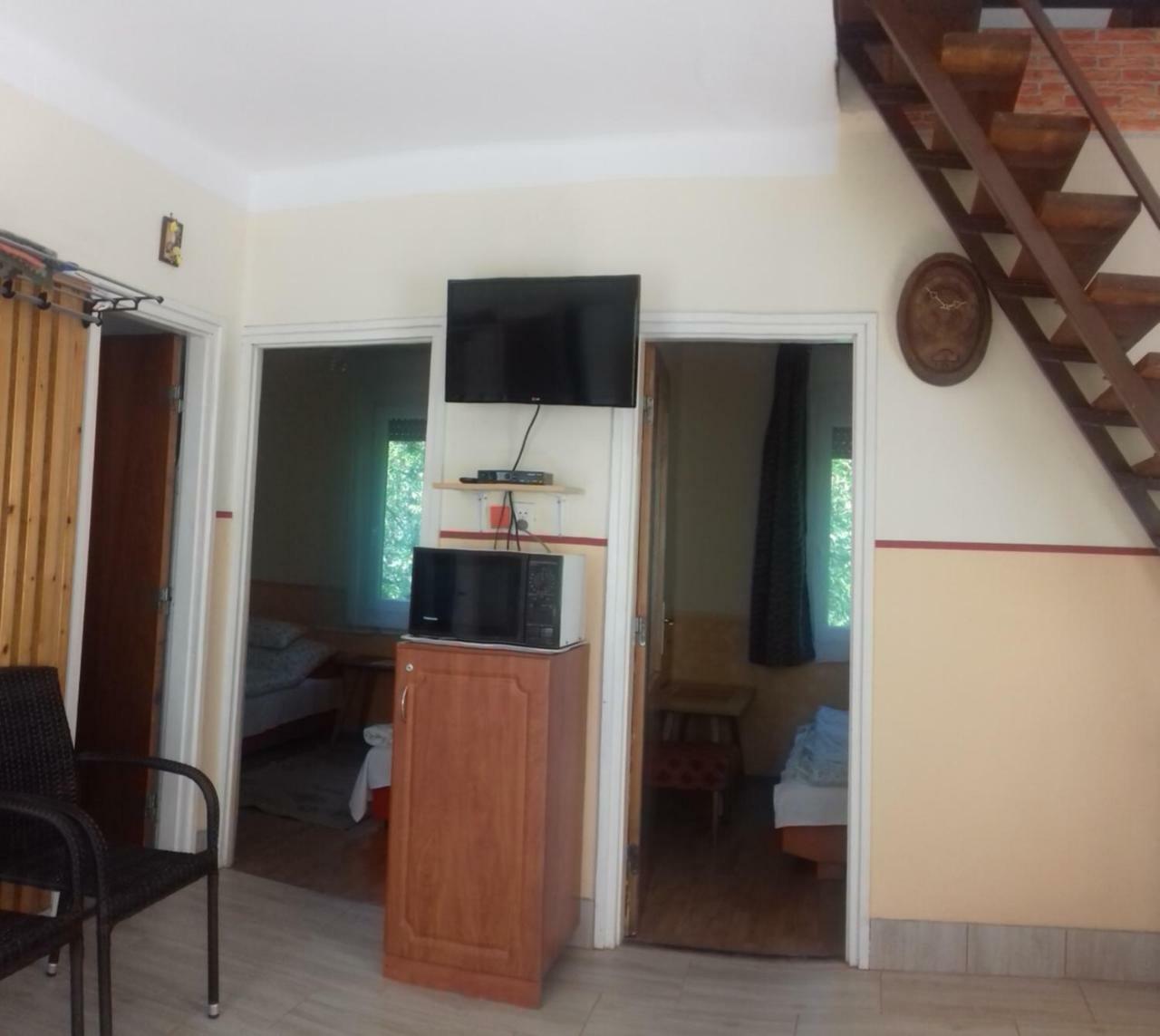 Arany Apartman Zsory Mezőkövesd エクステリア 写真